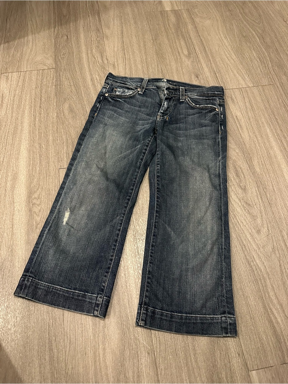 7 for all mankind- Women’s Wide-Leg Cropped capris in Washed Dark Blue